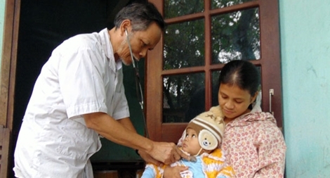 Già làng Cơ Tu chung tay xây dựng cuộc sống mới