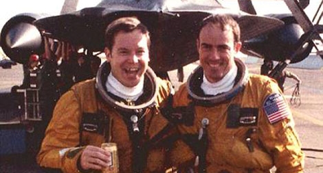 “Cú quay đầu” giúp nhân loại tránh thảm họa thế chiến thứ 3