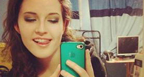 Chụp ảnh “tự sướng” quá đà là một dạng bệnh tâm thần