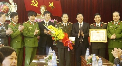 Phá vụ phát tán clip phản động lên mạng, Công an Thanh Hóa được thưởng nóng