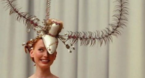 Chiếc mũ có giá... gần 3 triệu đôla