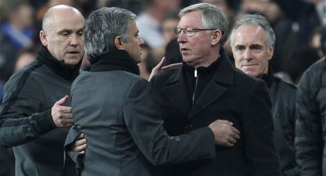 Mourinho đã mời... Ferguson trở lại