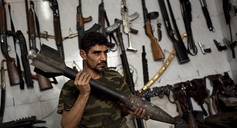 Syria phát hiện nhiều kho vũ khí ở Aleppo khi phiến quân rút đi