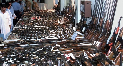 Châu Âu: Phá nhiều đường dây buôn lậu vũ khí khủng