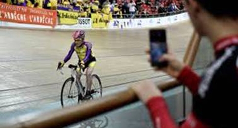 Quán quân đua xe đạp hơn 105 tuổi