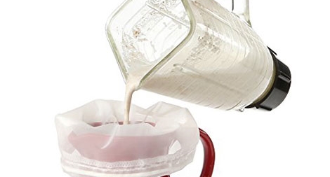 Túi nilon sau dùng cho vào cốc khuấy tan uống được