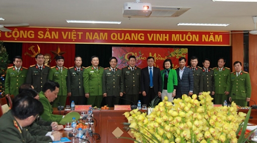 Thứ trưởng Bùi Văn Thành làm việc với Công an quận Hai Bà Trưng, Hà Nội