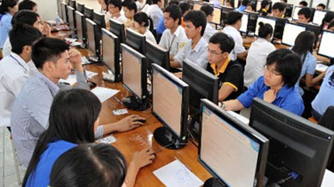 Không đặt nặng vấn đề tinh giản biên chế với đơn vị sự nghiệp công lập đã tự chủ tài chính