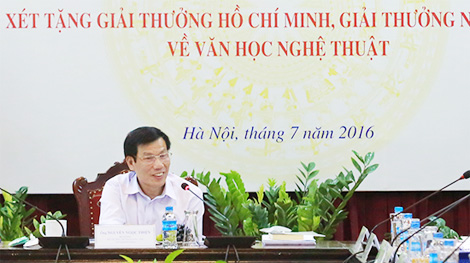 Mong sao có lý, có tình