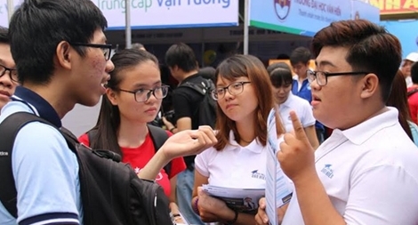 Thí sinh THPT phải dự thi hết các môn thành phần của bài thi tổ hợp