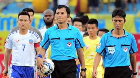 Sớm tính phương án mời "vua" ngoại