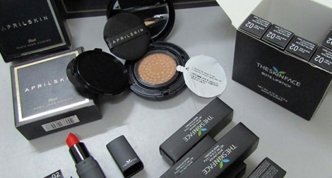 Hơn 2000 sản phẩm mỹ phẩm nhập lậu bị “tắc” ở cửa khẩu