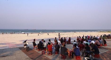 Biển miền Trung đã vui trở lại