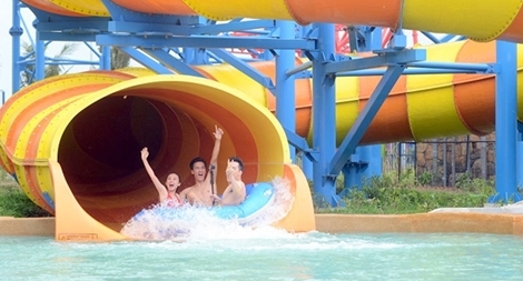 Công viên nước hiện đại nhất Đông Nam Á sắp khai trương tại Hạ Long