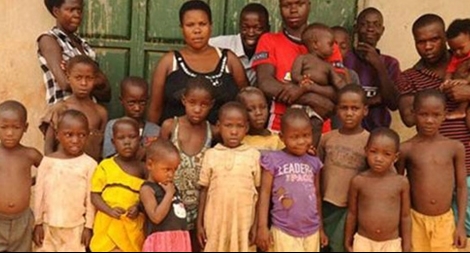 Sản phụ duy nhất có số con nhiều hơn… số tuổi