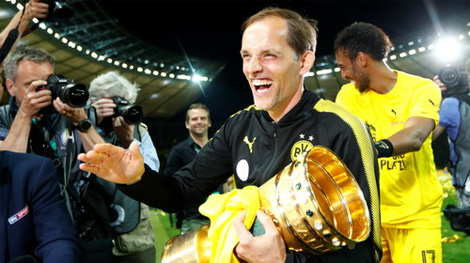 Mất chức sau 72 giờ lên ngôi vô địch