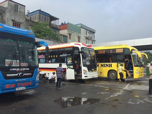 Quản lý vận tải khách: Vẫn “chông chênh” vì quy định còn nhiều bất cập