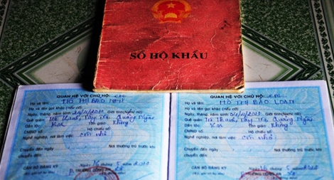 Cuốn sổ hộ khẩu lập kỷ lục buồn