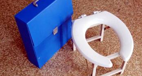 Bồn cầu xách tay