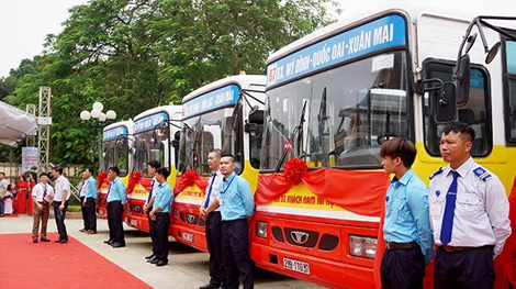 Hà Nội khai trương nhiều tuyến buýt mới kết nối nội đô với các huyện ngoại thành