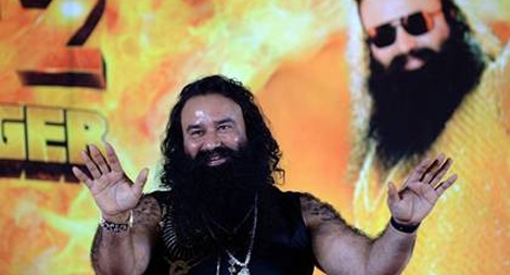 Ấn Độ: Những giáo chủ khiến luật pháp phải chùn tay