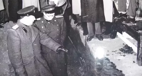 Đường hầm bí mật gián điệp Đông Berlin: Trò chơi mèo vờn chuột