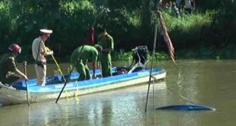 Nghi vấn gây tai nạn chết người trên sông rồi bỏ chạy