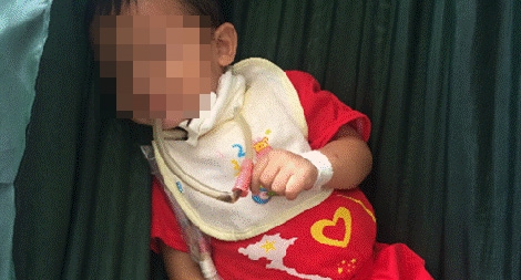 Trẻ em ngộ độc do bất cẩn của người lớn