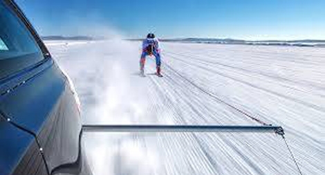 Tân kỷ lục gia về trượt tuyết tốc độ