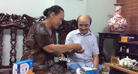 Vợ chồng "đồng cam cộng khổ" vượt qua nỗi đau ung thư