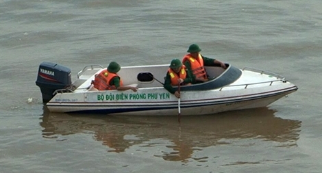 Để lại xe máy, nam thanh niên gieo mình xuống sông Đà Rằng tự tử
