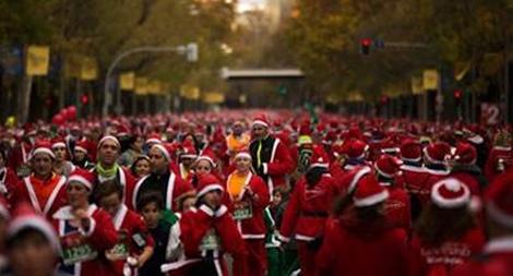 Kỷ lục về số người mặc trang phục Ông già Noel