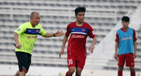 Khi ông Park phàn nàn...