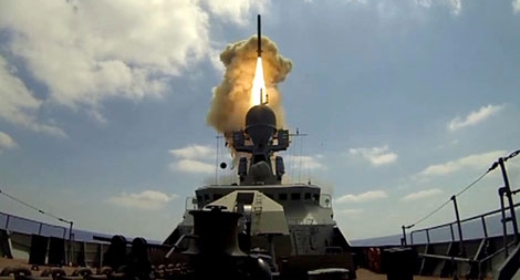 Dàn vũ khí Nga lần đầu "thử lửa" ở Syria