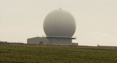 Bí mật phía sau vách đá