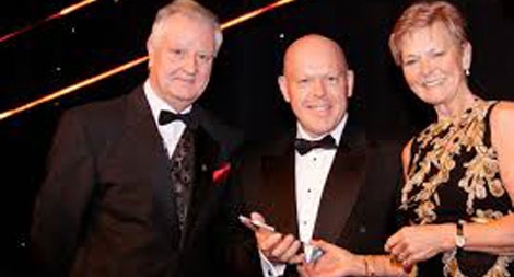 Đằng sau sự hợp tác của các doanh nghiệp lớn và tình báo tư nhân