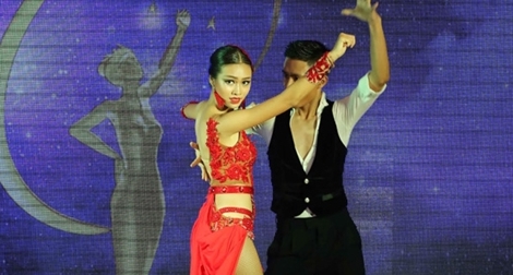 15 người đẹp trình diễn tập đặc biệt “Tôi tài năng” trong cuộc thi HHHV Việt Nam