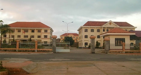 "Ninja" đột nhập UBND huyện 