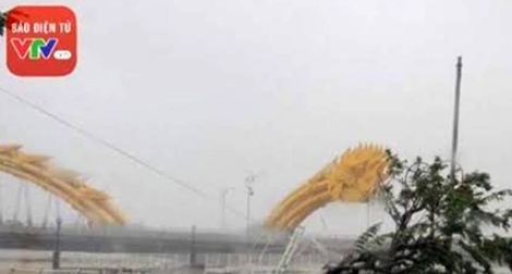 Truy tìm Facebook VTV đăng tin thất thiệt “cầu Rồng bị gãy đôi”