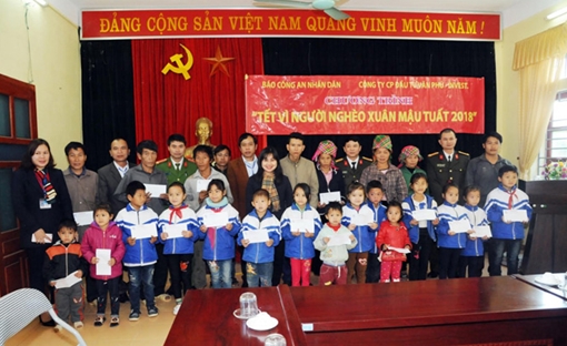 Thêm hương xuân ấm áp với đồng bào tỉnh Lai Châu