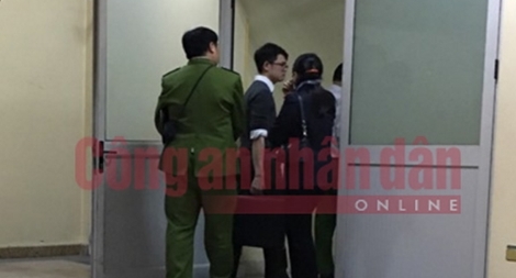 Bé 8 tháng tuổi bị tiêm nhầm thuốc uống ở Đông Anh đã tử vong