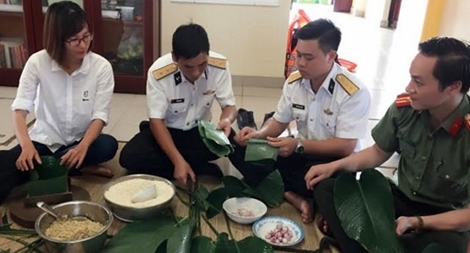 Vượt sóng mang Xuân đến Nhà giàn DK1