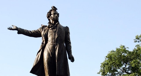 Những “nguyên mẫu” khiến Pushkin trở thành thi sĩ