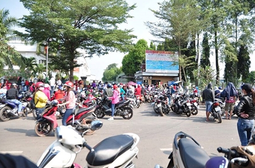 Gần 2000 lao động của Cty KL Texwell Vina được tạm ứng lương