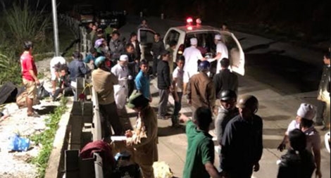 Nỗ lực cứu người trong đêm tại đèo Lò Xo 