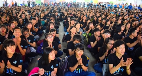 Ra quân phát động chiến dịch Giờ trái đất 2018