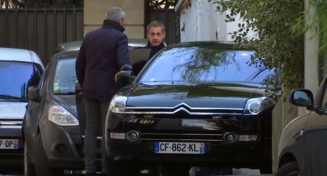 Cựu Tổng thống Pháp Nicolas Sarkozy trong gọng kìm tư pháp