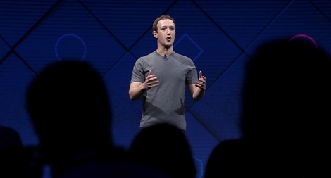 “Người tố giác vĩ đại” lật mặt trái Facebook