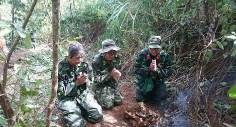 Chúng tôi U70, tìm bạn tôi 18