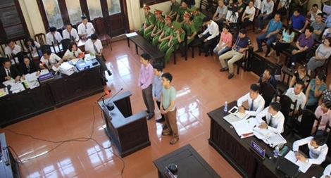 Xét xử vụ 8 bệnh nhân chạy thận tử vong tại BVĐK tỉnh Hòa Bình
